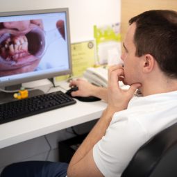 dr komporály dénes planning a case